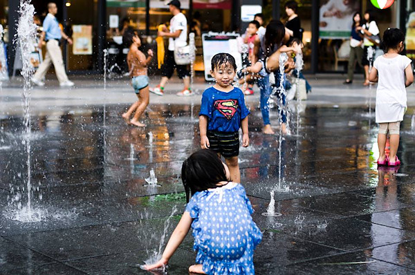 坂本謙一 Kenichi Sakamoto「眼嘘く_1」