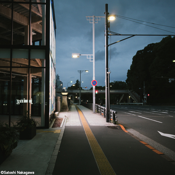 高橋和孝 Kazutaka Takahashi<br />中川仁史 Satoshi Nakagawa<br />小松透 Toru Komatsu<br />吉田耕司 Koji Yoshida「RED Photo Gallery ５周年記念 メンバー展<br />3RD WEEK_2」