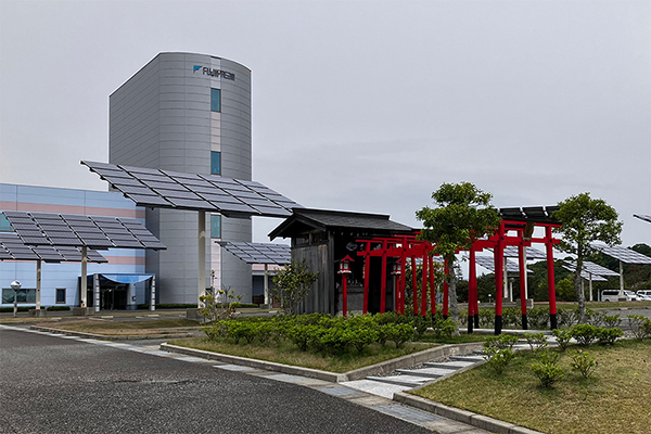 西村勇人 Hayato Nishimura「テクノライン_1」