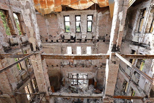 RED Photo Gallery10周年記念企画展<br />宮嶋茂樹 Shigeki Miyajima「ウクライナの生活_4」