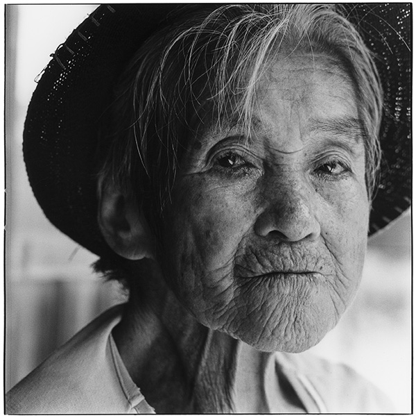 RED Photo Gallery10周年記念企画展<br />鷲尾倫夫 Michio Washio「巡歴の道。オキナワ_2」