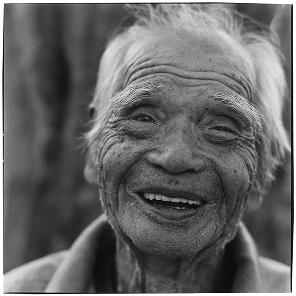 RED Photo Gallery10周年記念企画展<br />鷲尾倫夫 Michio Washio「巡歴の道。オキナワ_3」