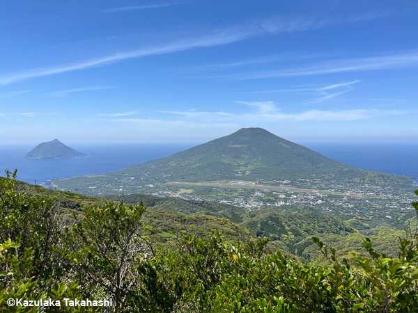 小島三幸 Miyuki Ojima<br />坂本謙一 Kenichi Sakamoto<br />高橋和孝 Kazutaka Takahashi<br />鷲尾倫夫 Michio Washio「RED Photo Gallery 10周年記念 メンバー展<br />3rd WEEK_3」